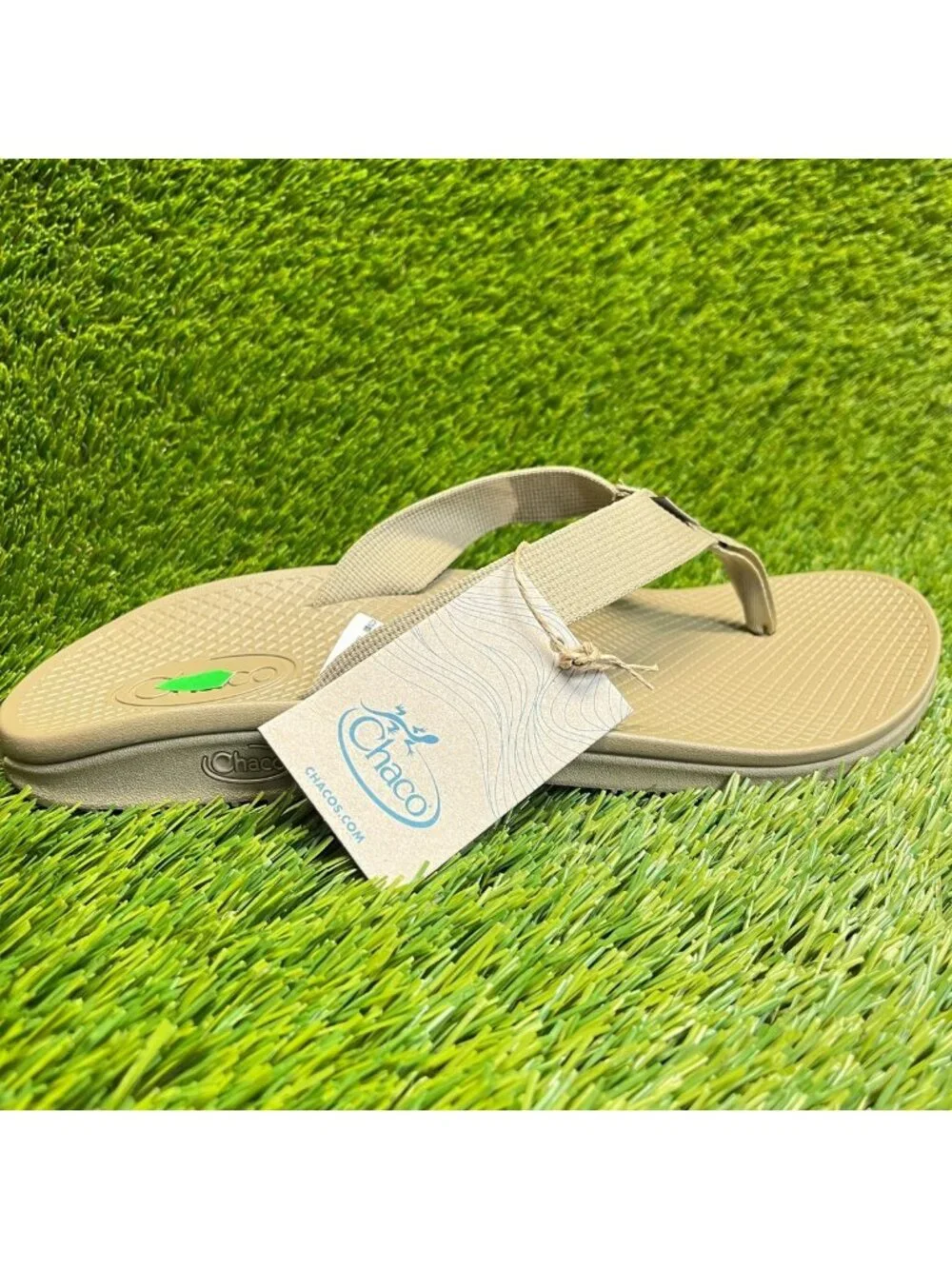 Chaco Classic Flip Flop Mens Size 10 Khaki Tan Beach Outdoor Thong Sandals